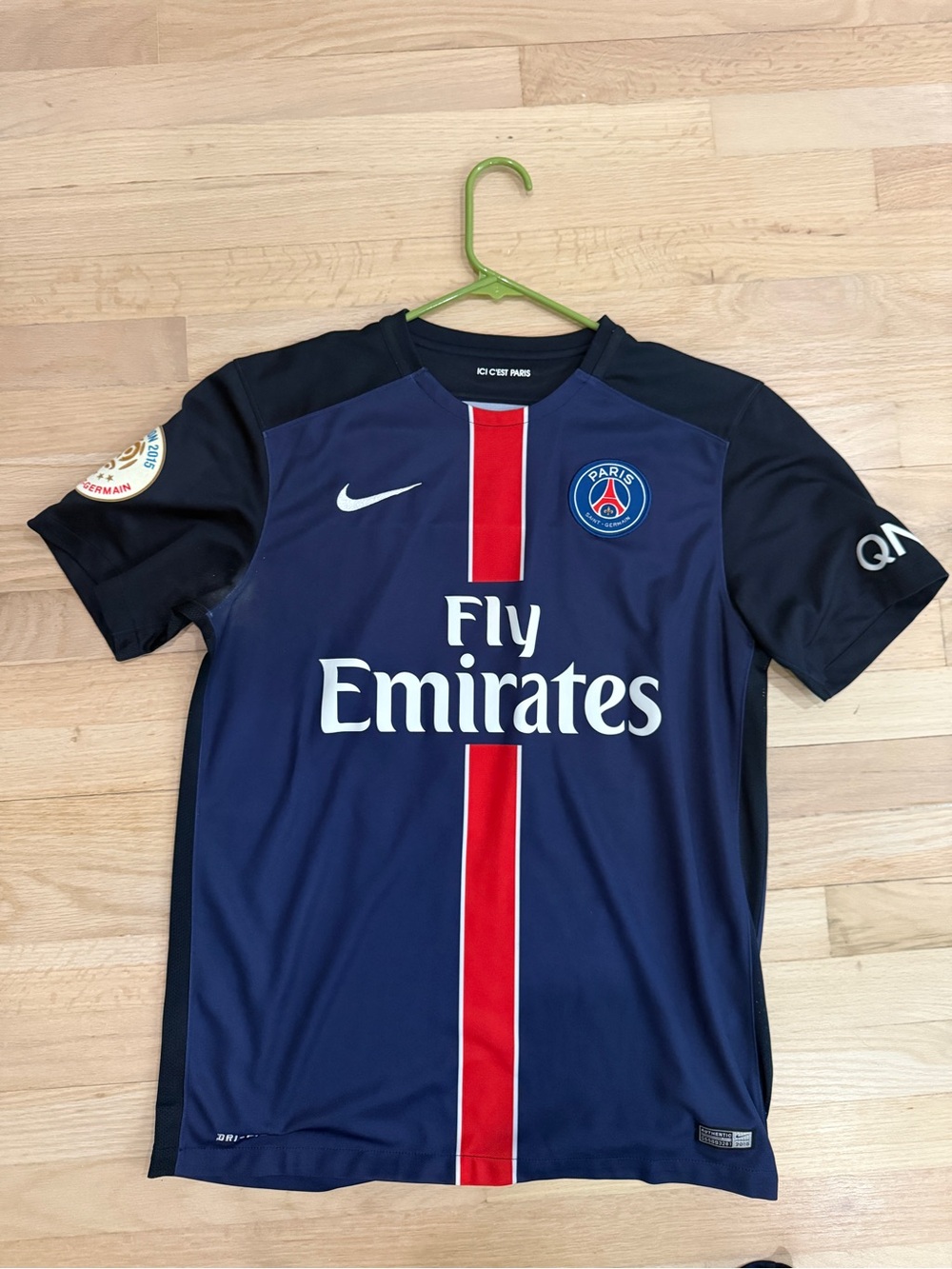 Nike Kids Navy & Red PSG Fly Emirates Soccer Jersey